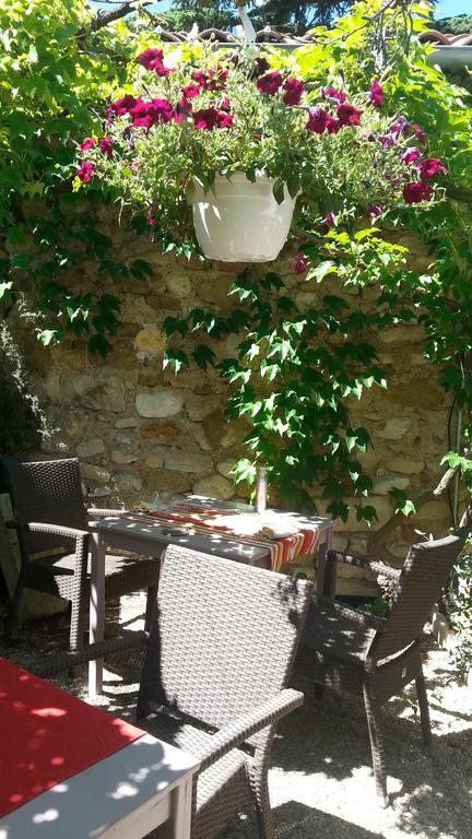 Le Relais Des Dentelles Guest house *